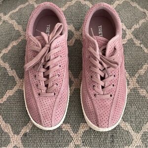 Tretorn Sneakers in Vintage Mauve Suede Size 6
